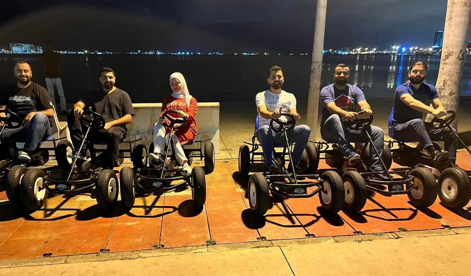 Kassem e outros membros