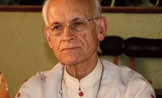 bispo_uige_21715132364138826261f2